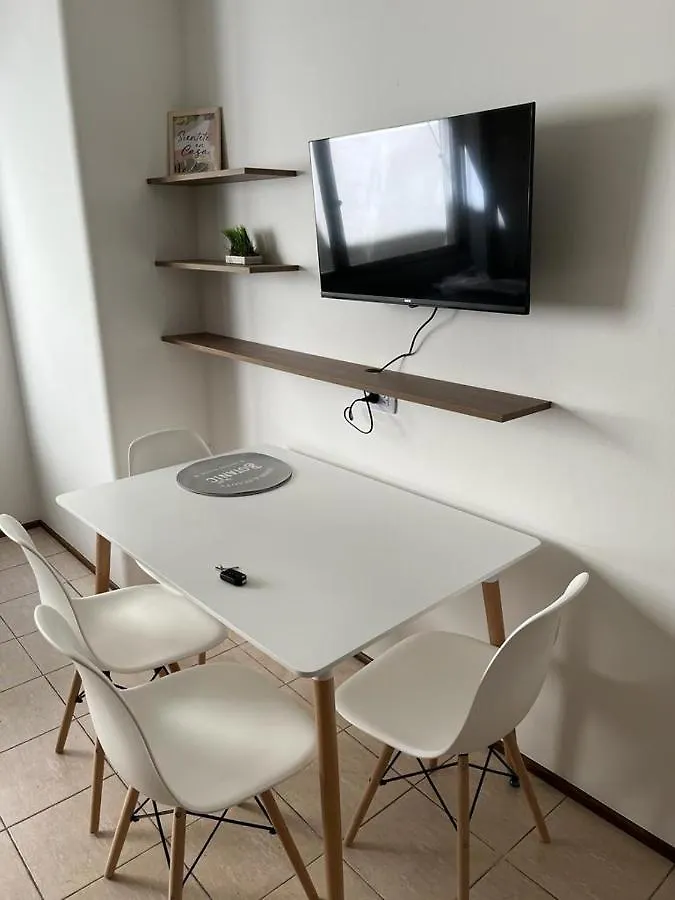 Departamentos Del Sol Para 4 Personas Reciclado A Nuevo 멘도사 0*,  아르헨티나